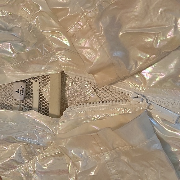 EUC- Iridescent jacket - Picture 5 of 5